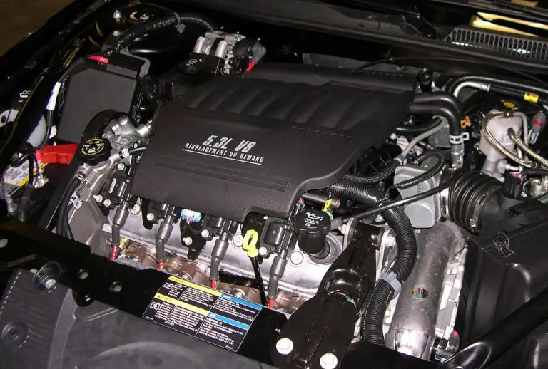 Chevrolet_Impala_engine
