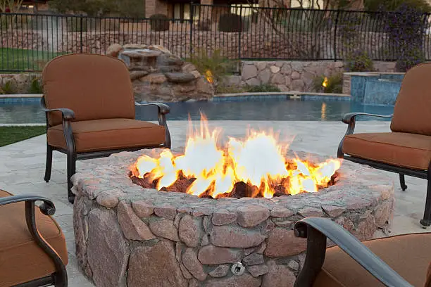 Outdoor-Fireplace-cost